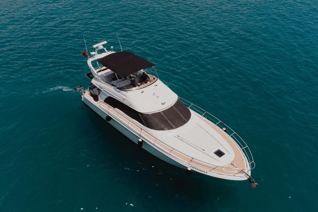 Alanya Yacht Rental 16m Sea Ray 480